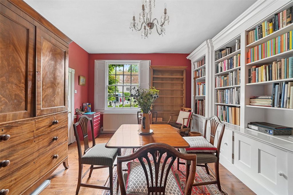 Property photo 2 of 22 Dining Room