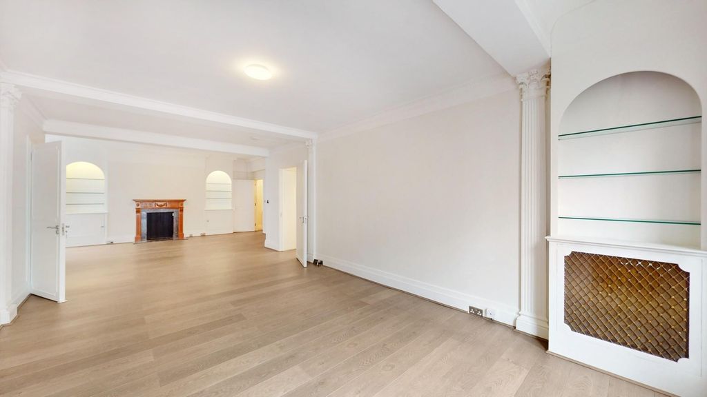 Property photo 3 of 25