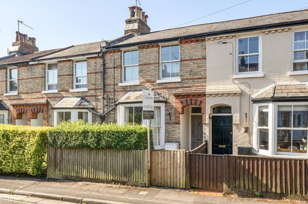 Property photo 1 of 9 1482884-2-6A3B964...