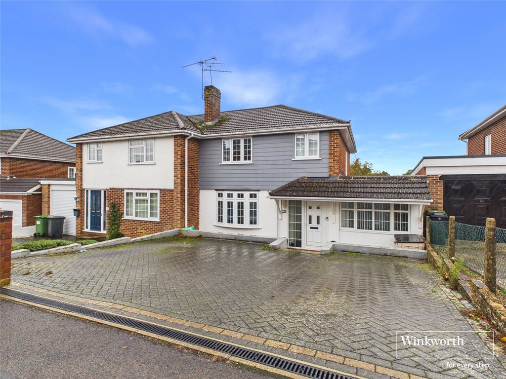 Property photo 1 of 17 Picture No. 14
