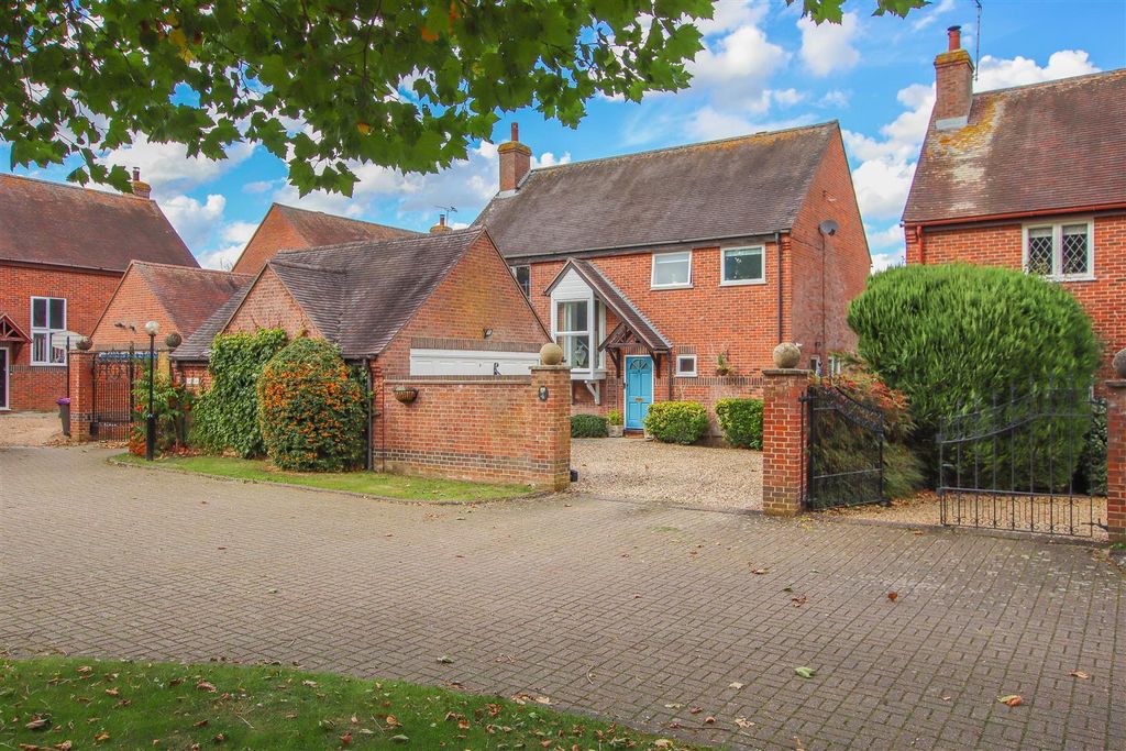 Property photo 2 of 39 Img_1304.Jpg