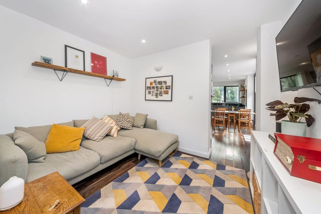 Property photo 3 of 15 Img_6635-1500x1000.Jpg