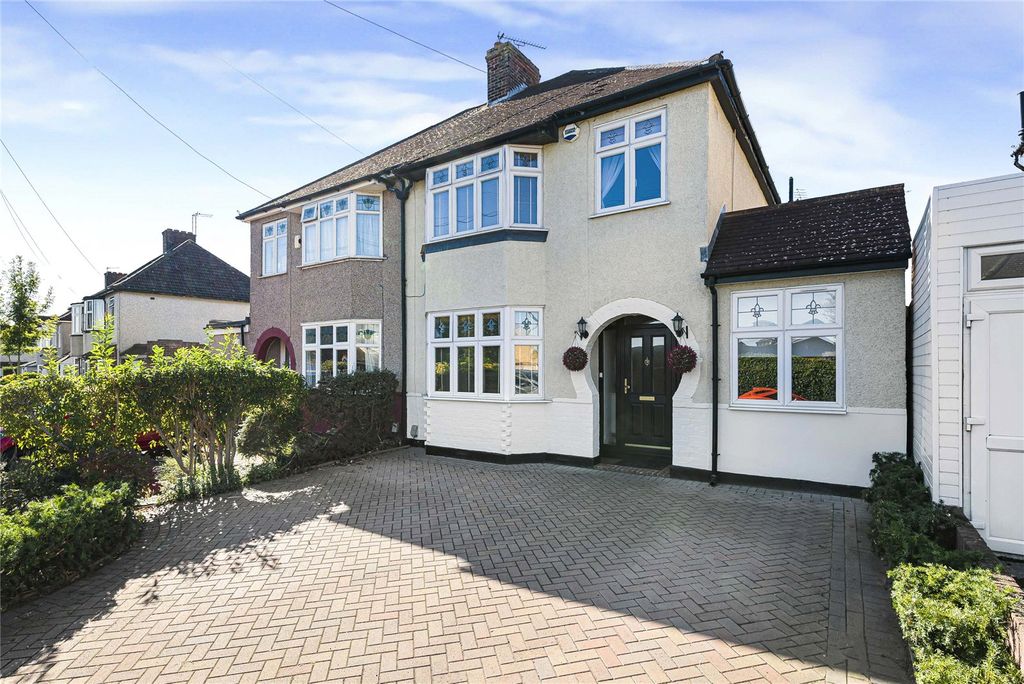 Property photo 1 of 33 Picture No. 04