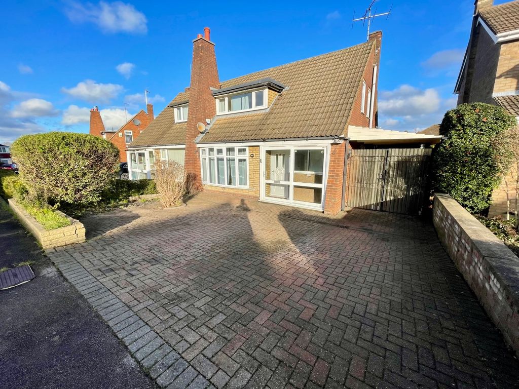 Property photo 1 of 13 4771050