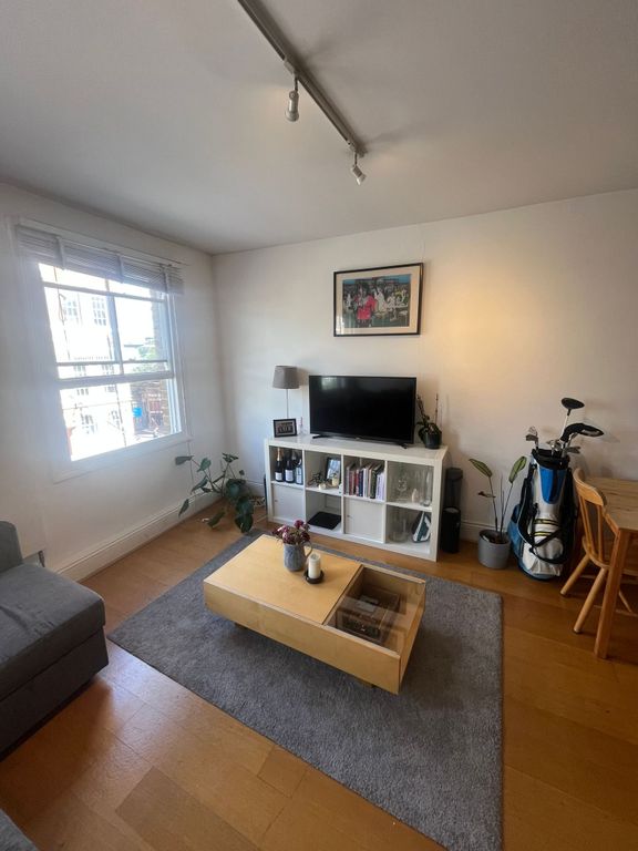 Property photo 1 of 25