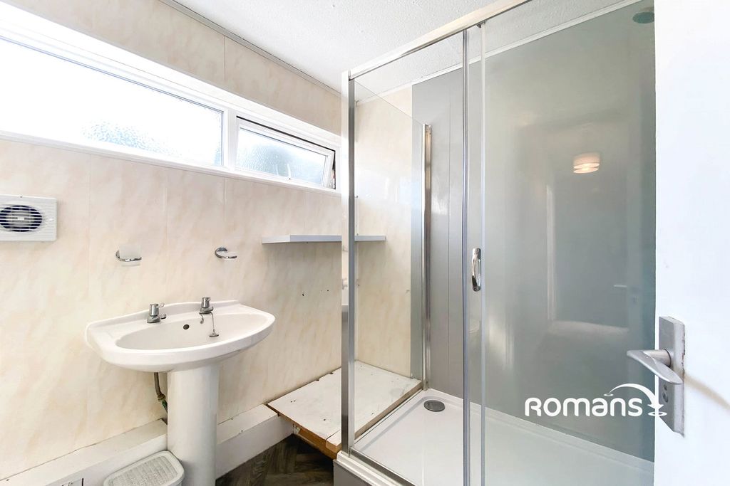 Property photo 2 of 8 Picture No. 07