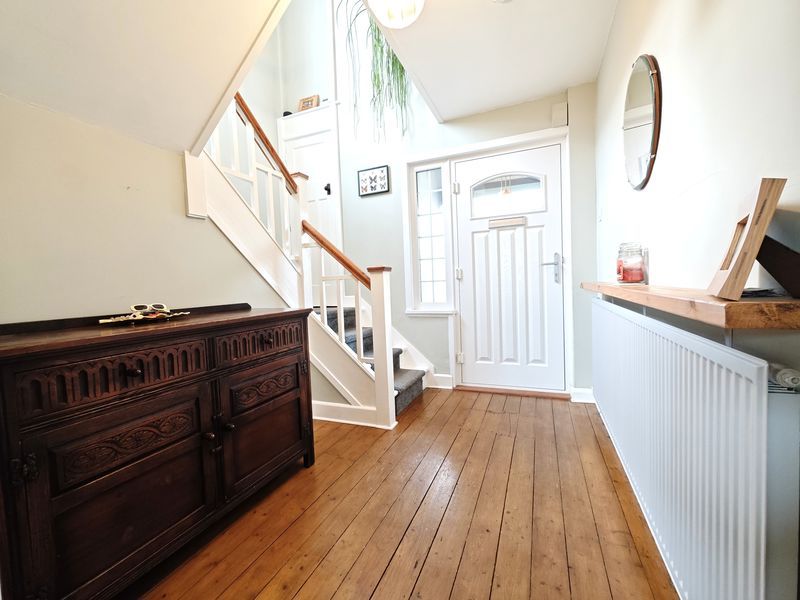 Property photo 3 of 25 Photo 3