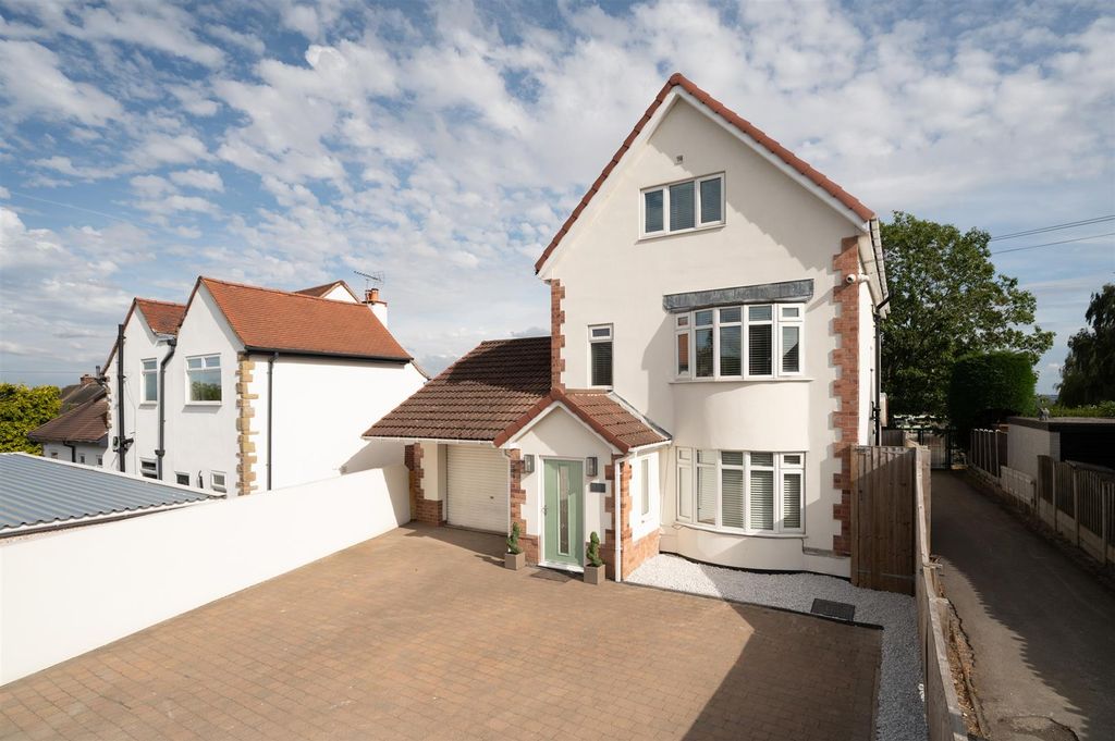 Property photo 1 of 34 Exterior And Gardens