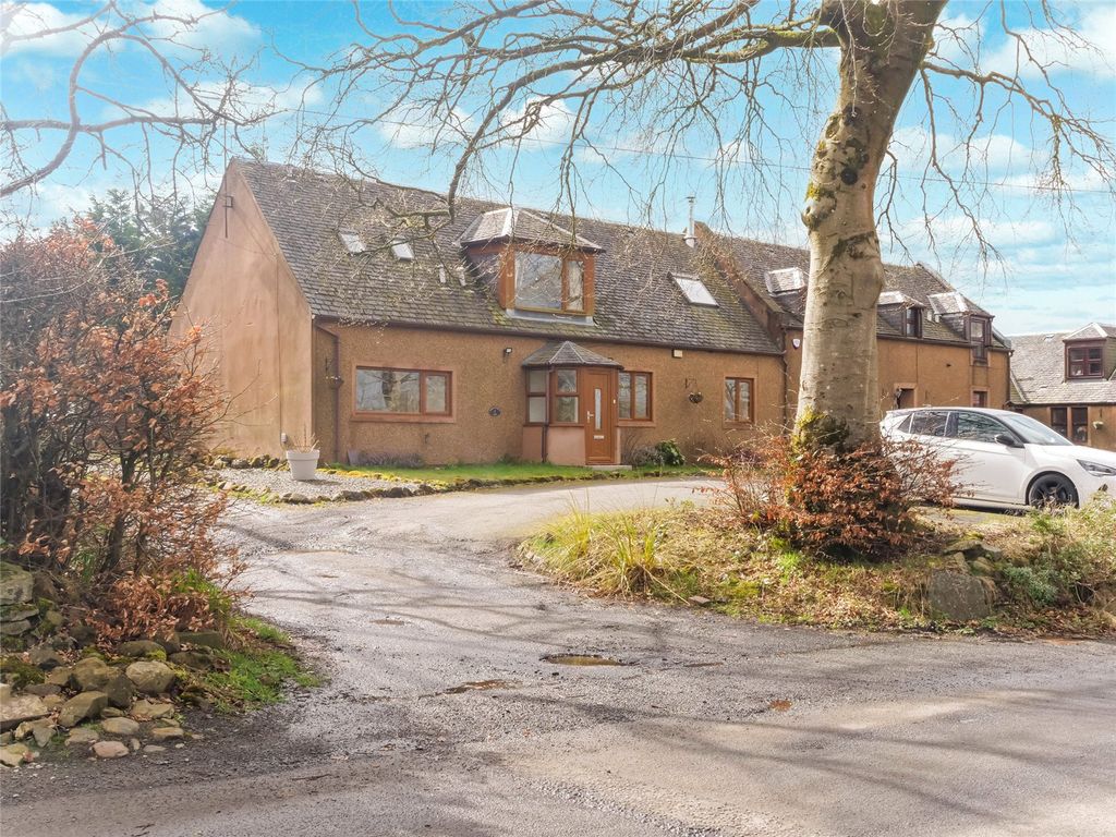 Property photo 2 of 26 Picture No. 17