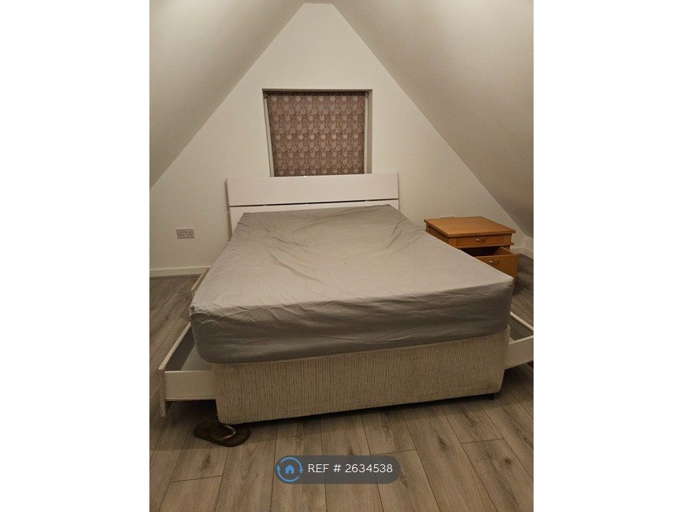 Property photo 1 of 3