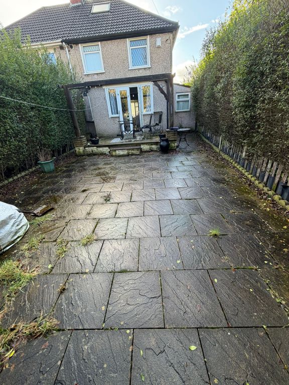 Property photo 3 of 18