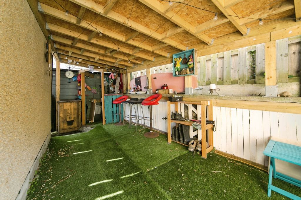 Additional image 19 of 6 bed end terrace house for saleMarine Crescent, Penmaenmawr, Conwy LL34