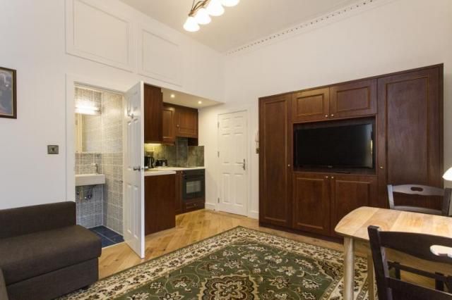 Property photo 3 of 10 Gallery