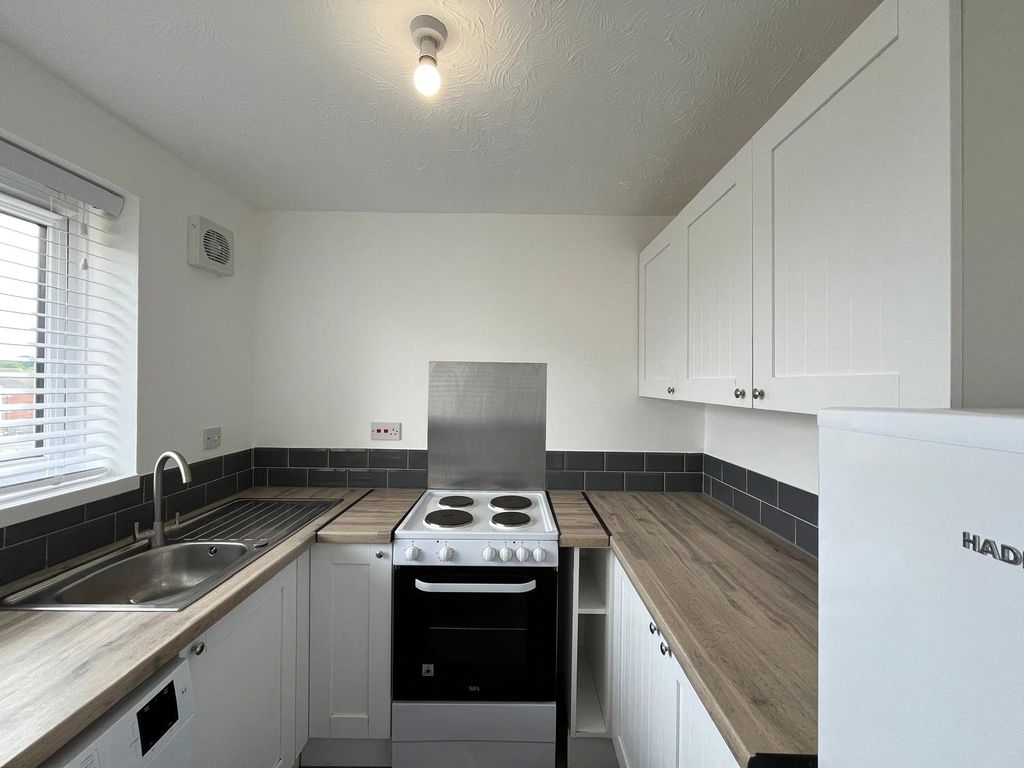 Property photo 2 of 12 Picture No. 02
