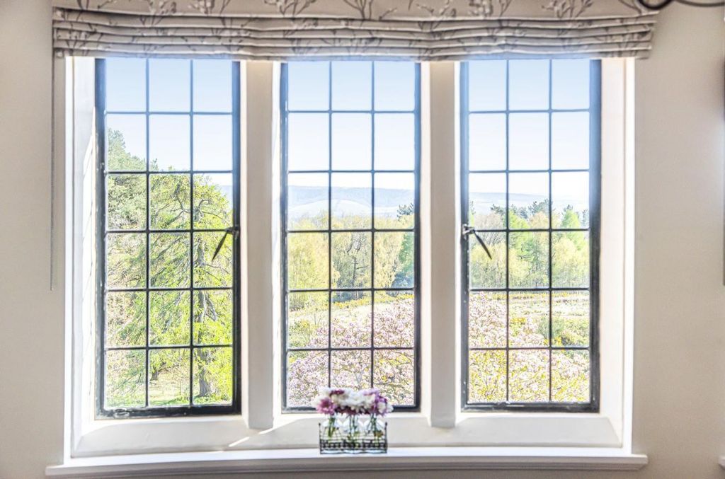 Property photo 3 of 22 Views