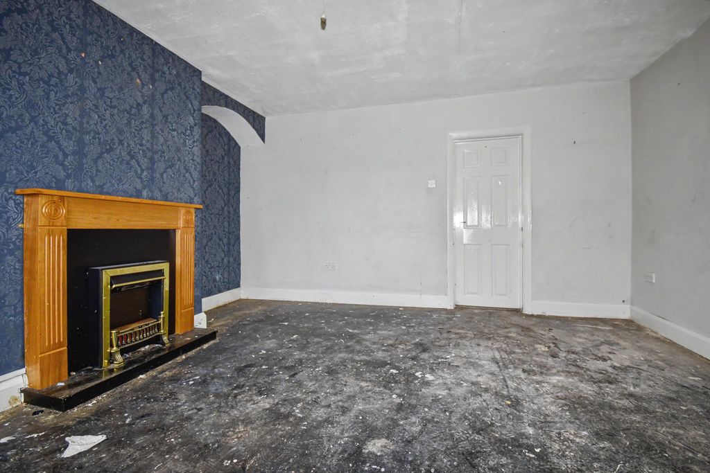 Property photo 3 of 16 35 Powell Street, Selby, North Yorkshire, Yo8 4Bx