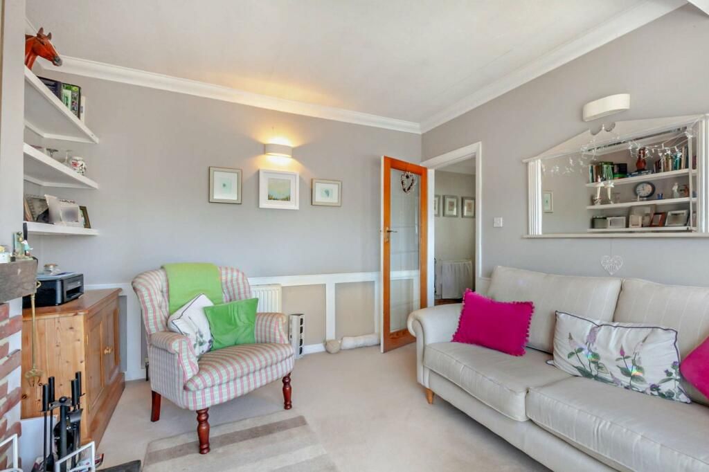 Property photo 3 of 20