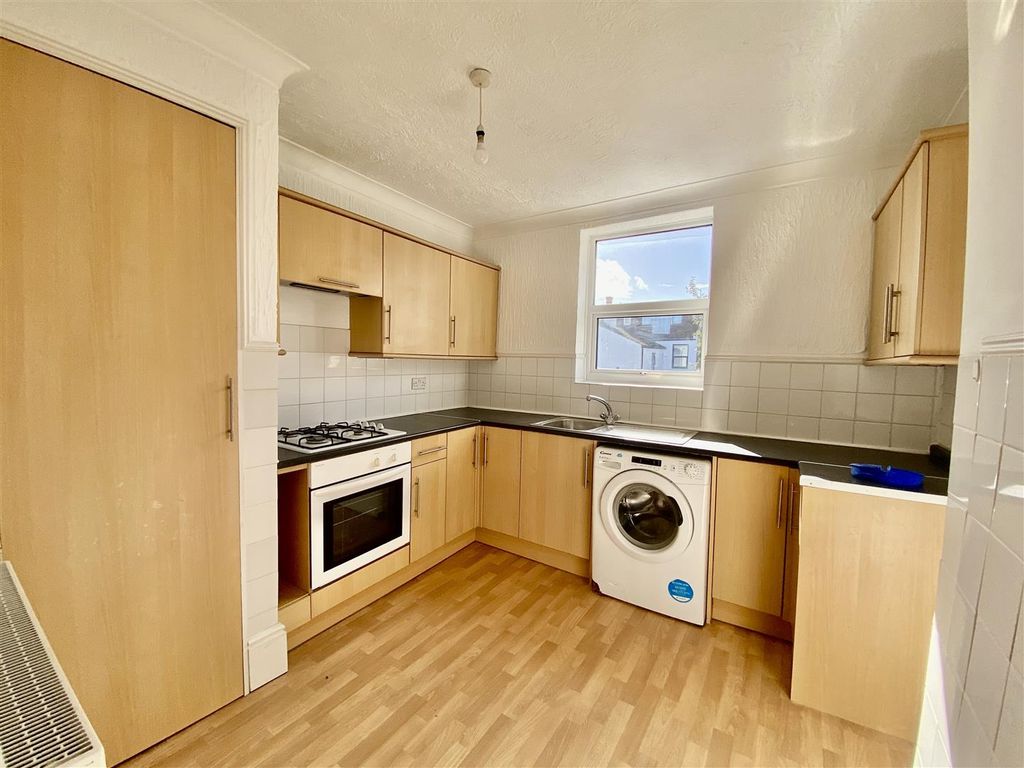 Property photo 3 of 5 Img_5036.Jpg