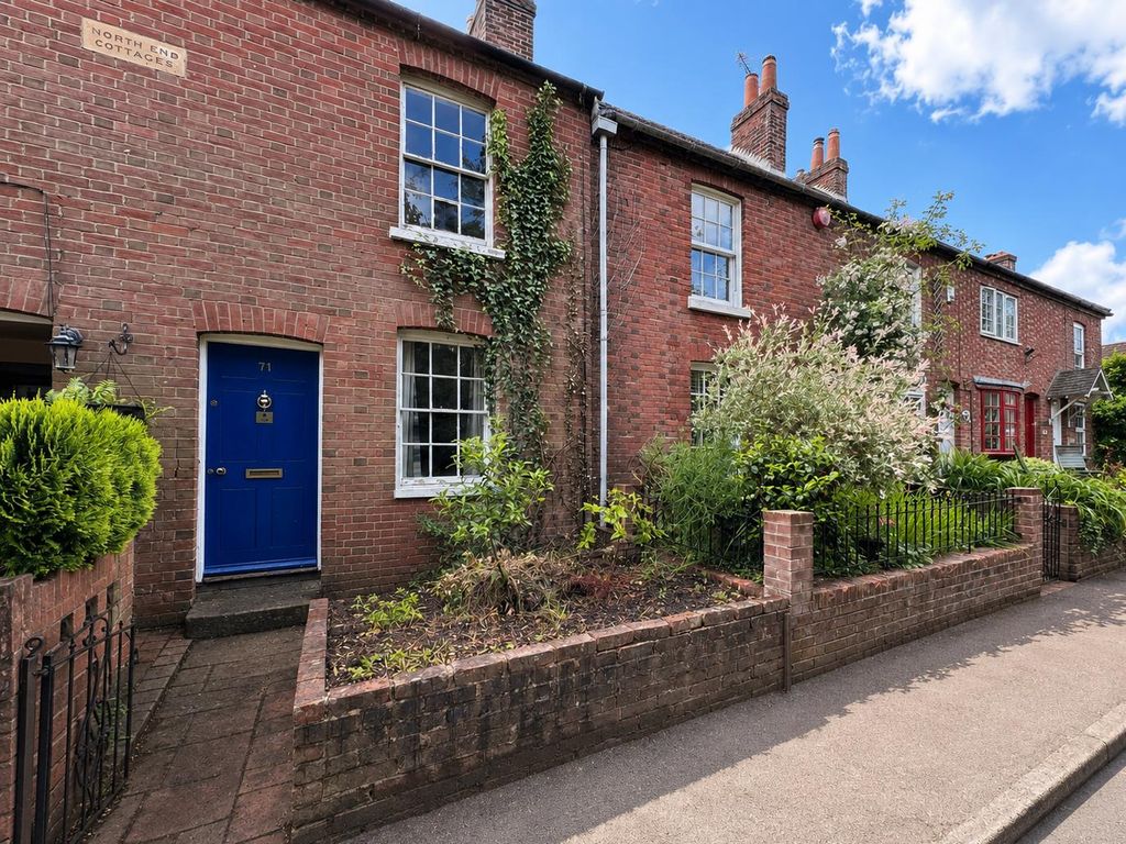 Property photo 1 of 12