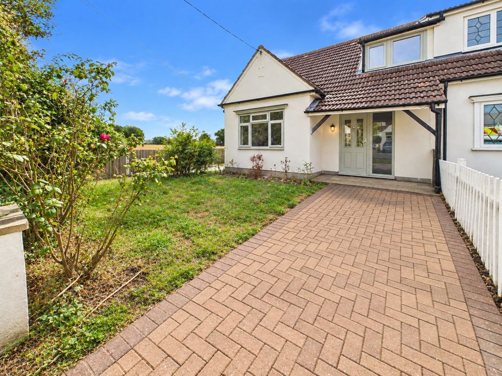 Property photo 2 of 33 5519943