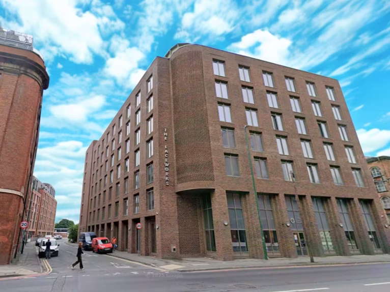 Property photo 1 of 7