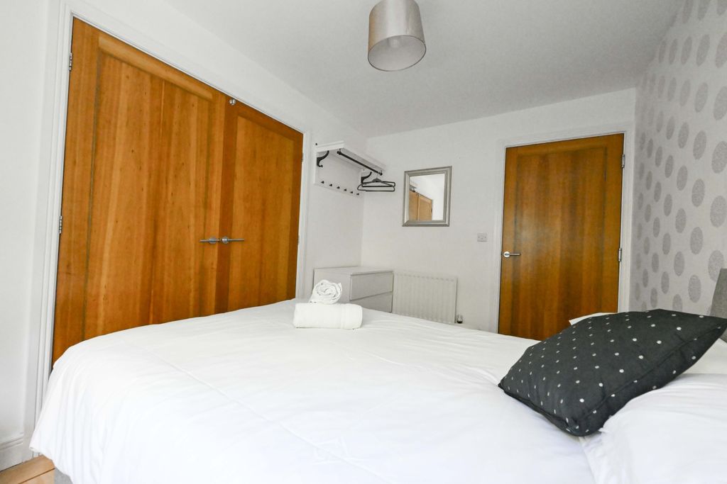 3 bed flat for saleThe Ladle, Middlesbrough TS4 photo 4