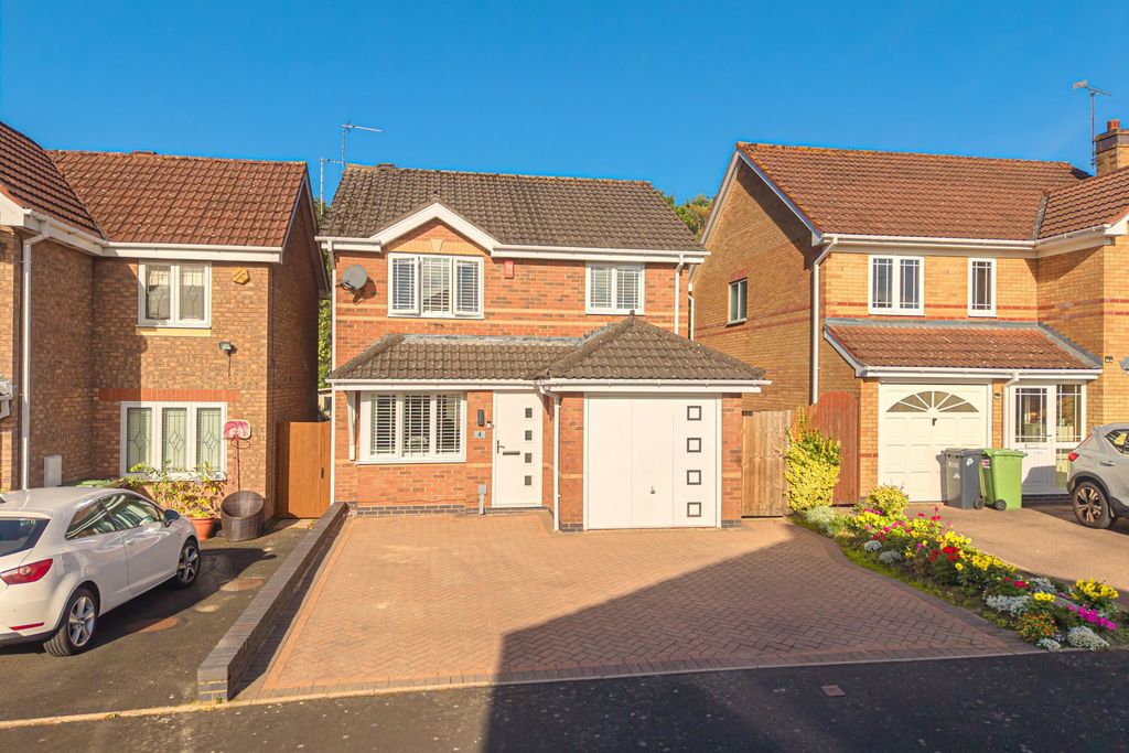 Property photo 1 of 34