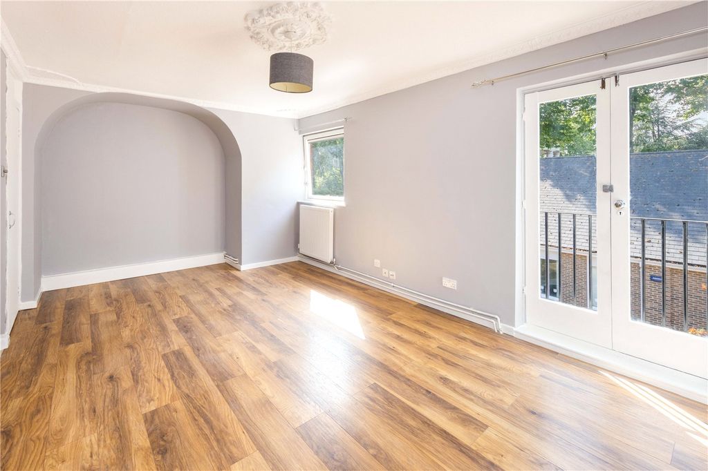 Property photo 3 of 5 Living Area