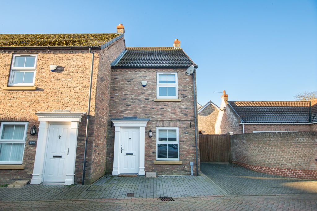 Property photo 1 of 14