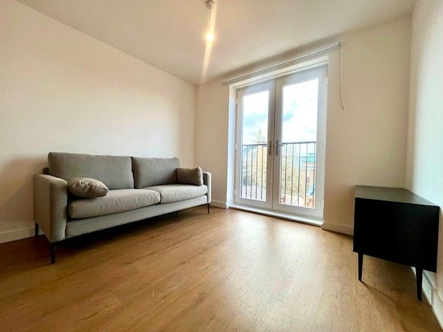 Property photo 2 of 8 Unge