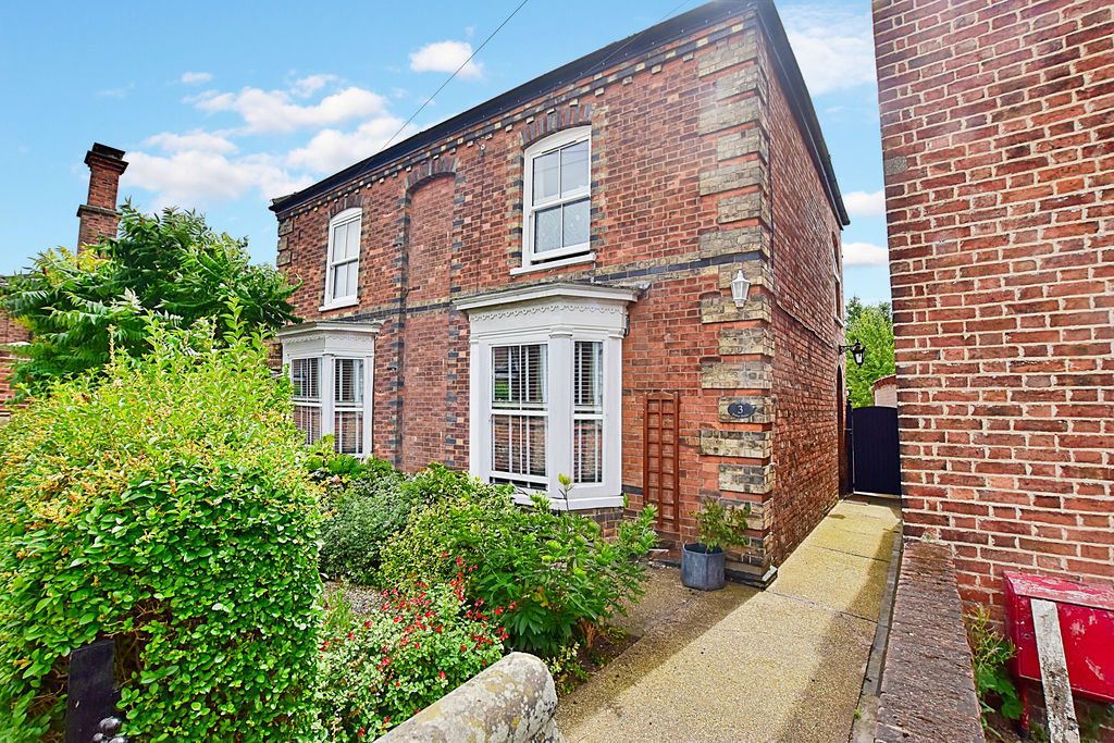 Property photo 2 of 32 Photo 26