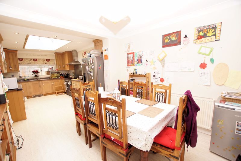 Property photo 3 of 16 Kitchen/Diner