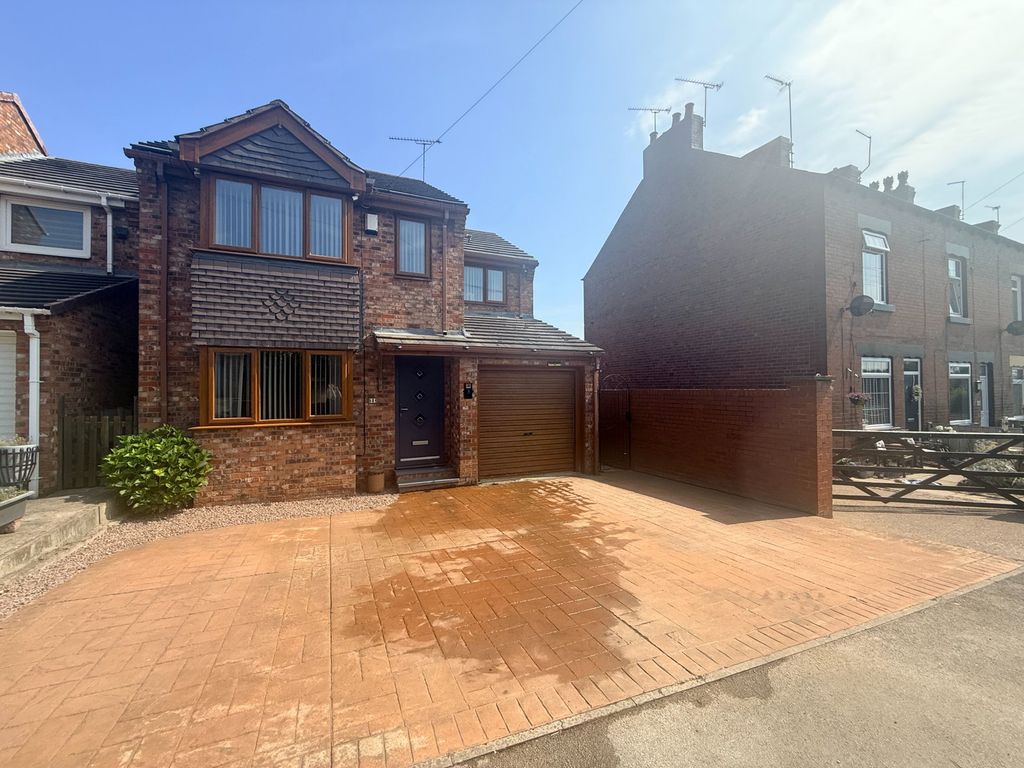 Property photo 3 of 30