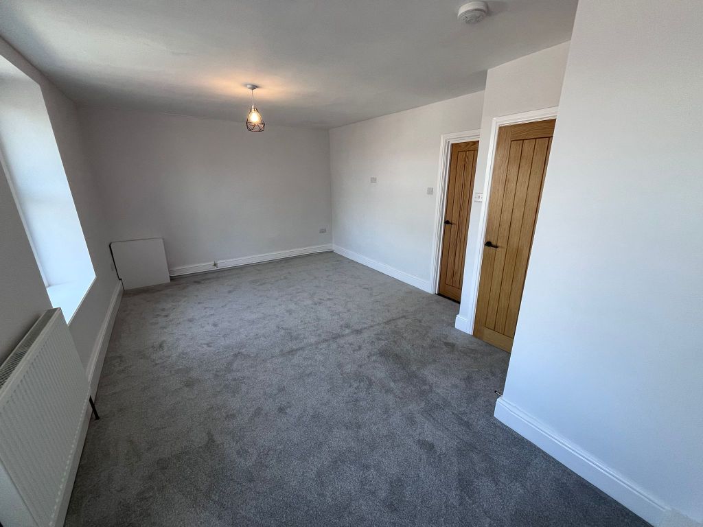 Property photo 3 of 9 Living Room