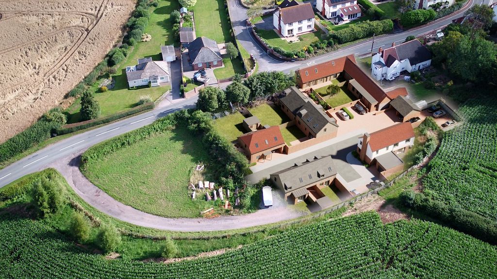 Property photo 1 of 10 Site With Cgi