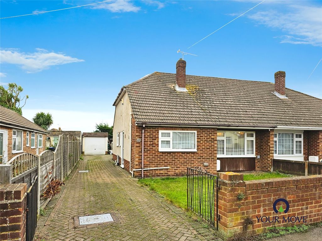 Property photo 1 of 10 External