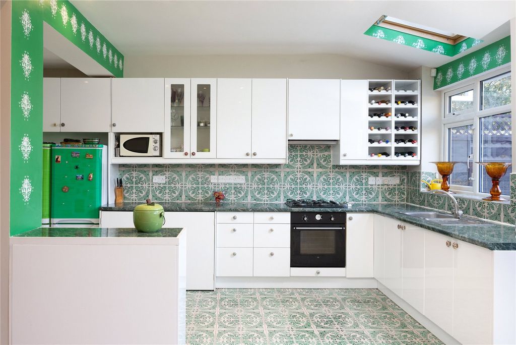 Property photo 2 of 13 Kitchen