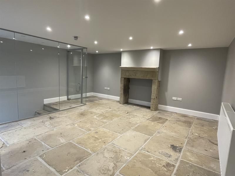 Property photo 3 of 14 Photo 3