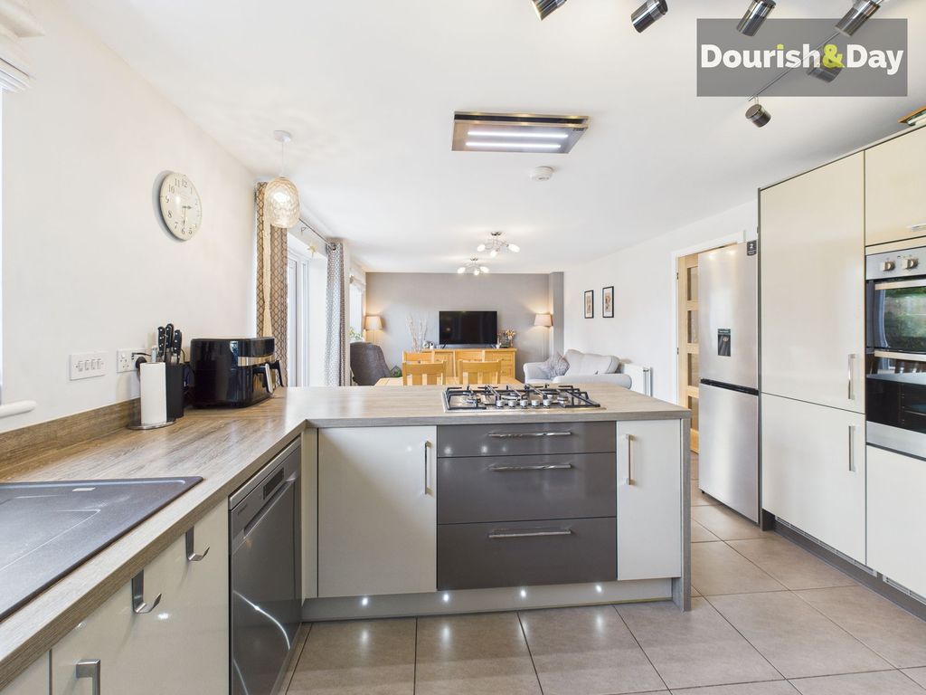 Property photo 2 of 18 Open Plan Living Kitchen