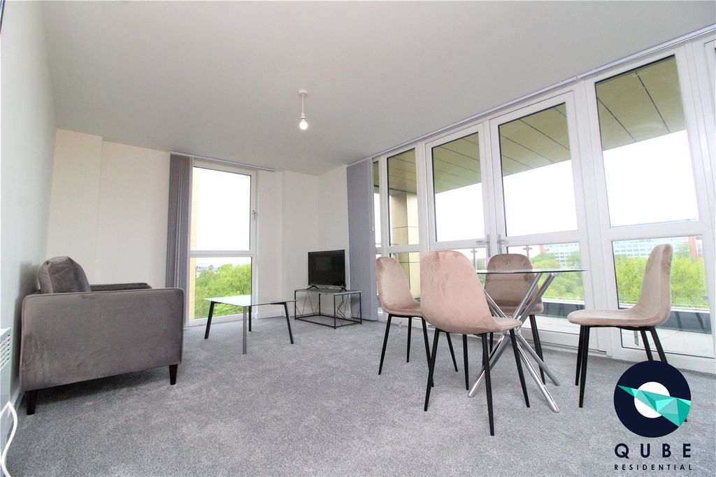 Property photo 3 of 10 Picture No. 13