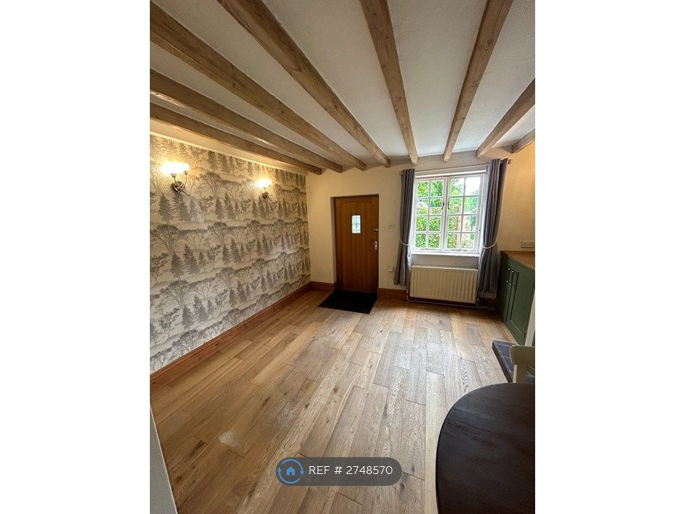 Property photo 3 of 12 Front Room