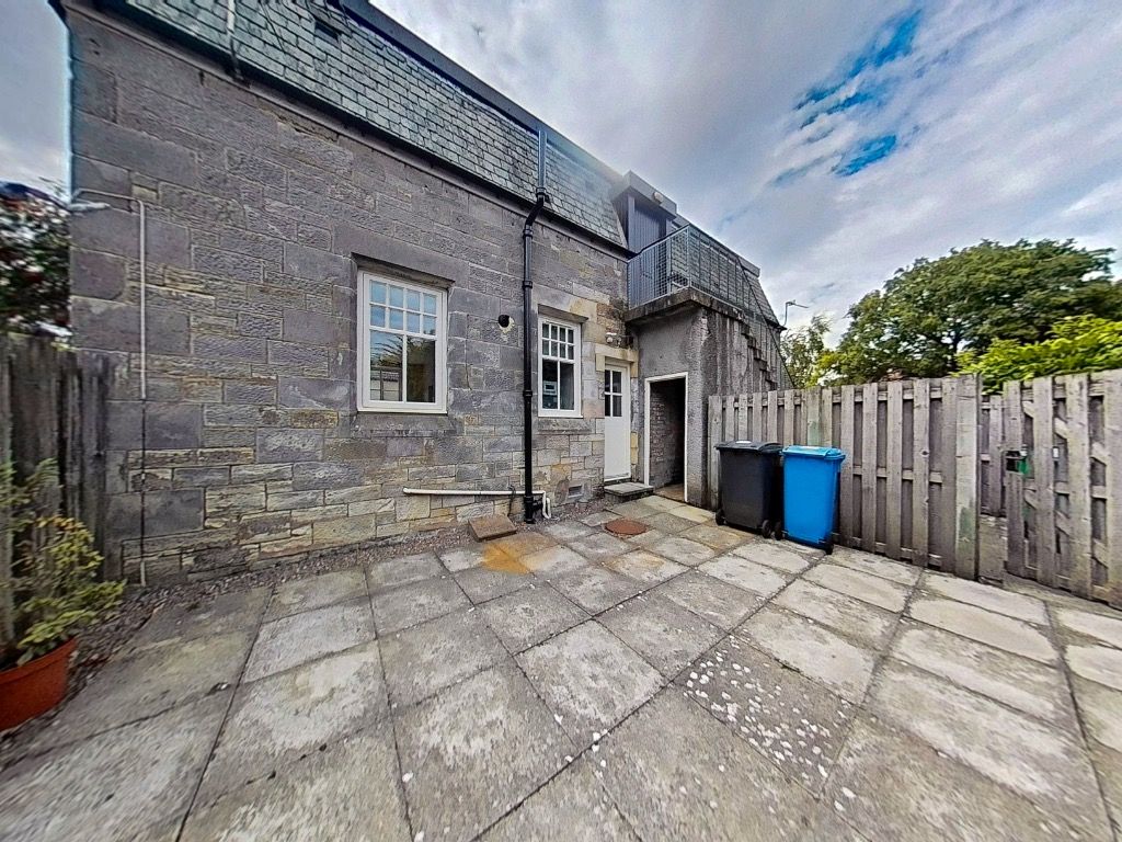 Property photo 2 of 13 Photo 2