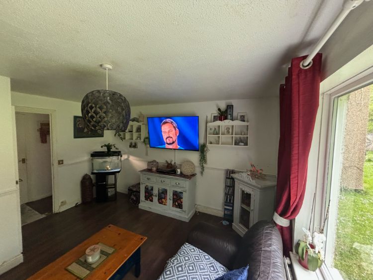 Property photo 2 of 6