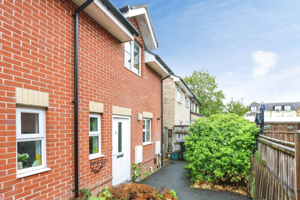 Property photo 1 of 20 Pbox-Img.Jpg