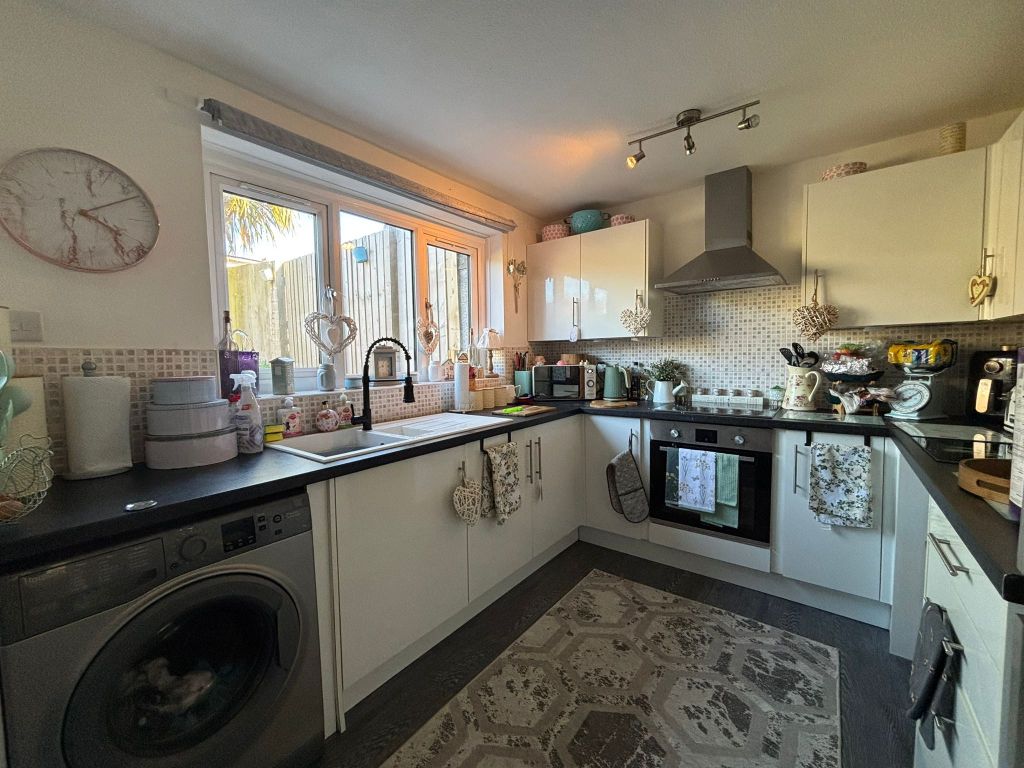 Property photo 3 of 9