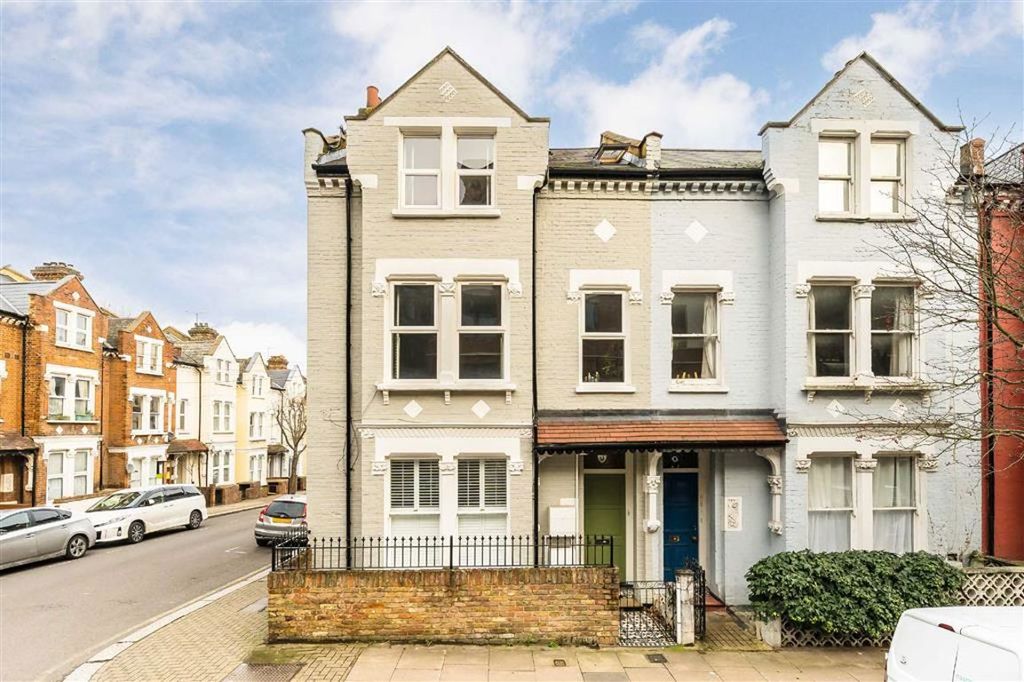 Property photo 1 of 1