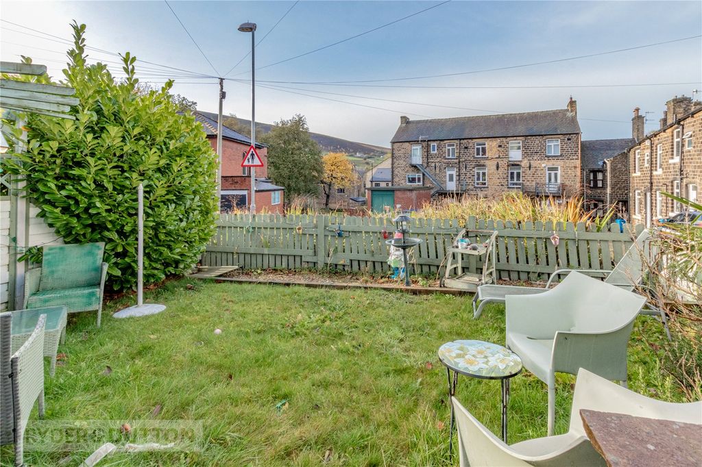 Property photo 2 of 22 Garden