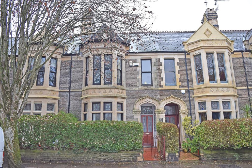 Property photo 1 of 9 Front.Jpg