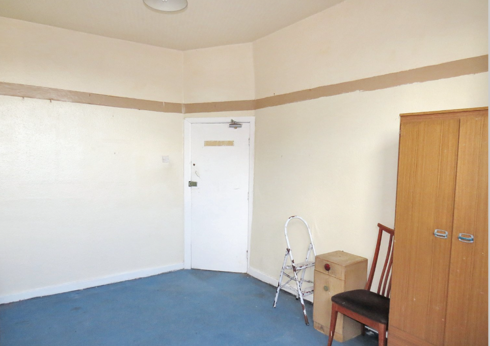 Property photo 3 of 7 Bedroom