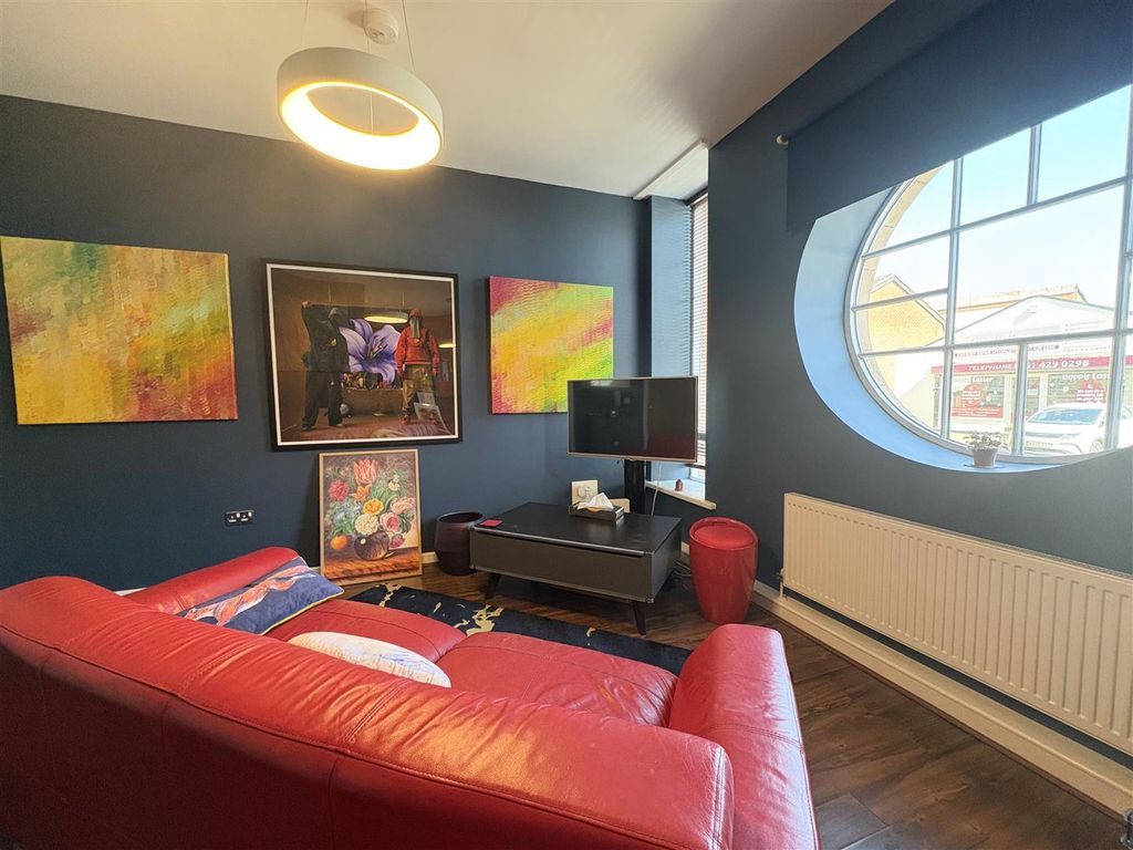 Property photo 3 of 9 Img_0336.Jpeg